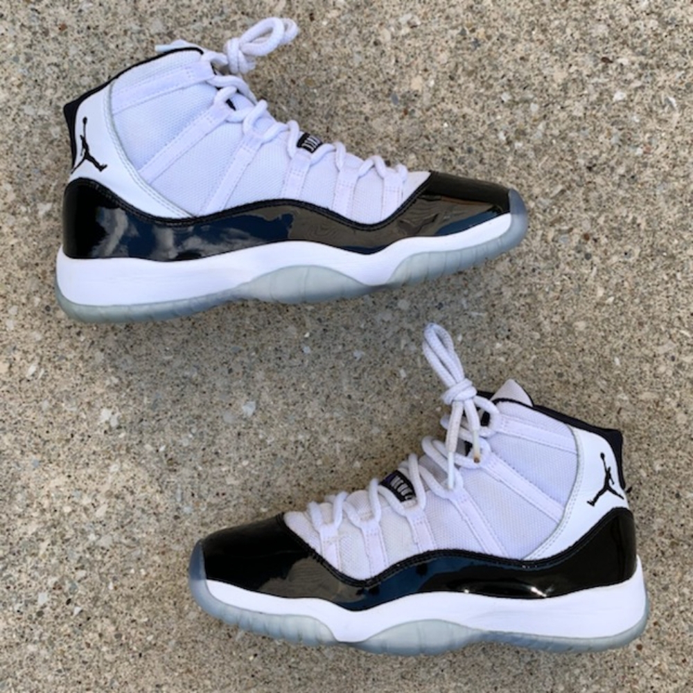 Size 6.5 - Jordan 11 Retro High Concord